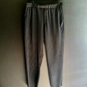 ZARA | Pleated Texture Pants | Color: Black | Size: M